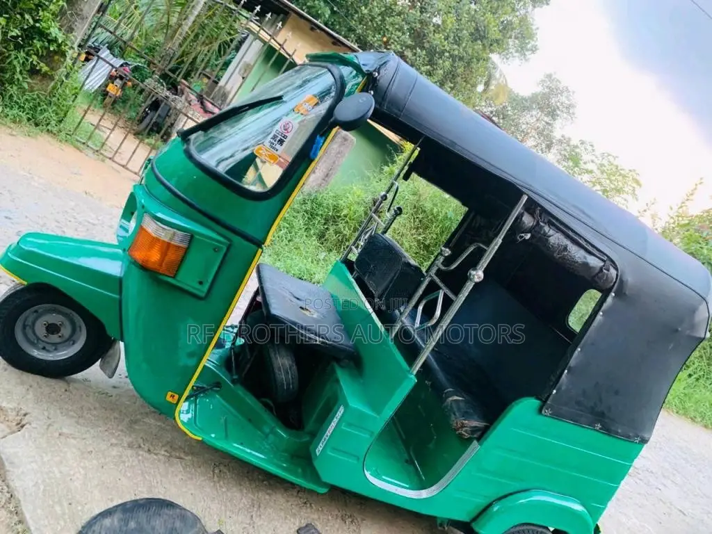 Bajaj RE 2010 Three Wheel (Used)