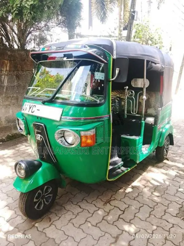 Bajaj RE 4 Stroke 2010 Three Wheel (Used)