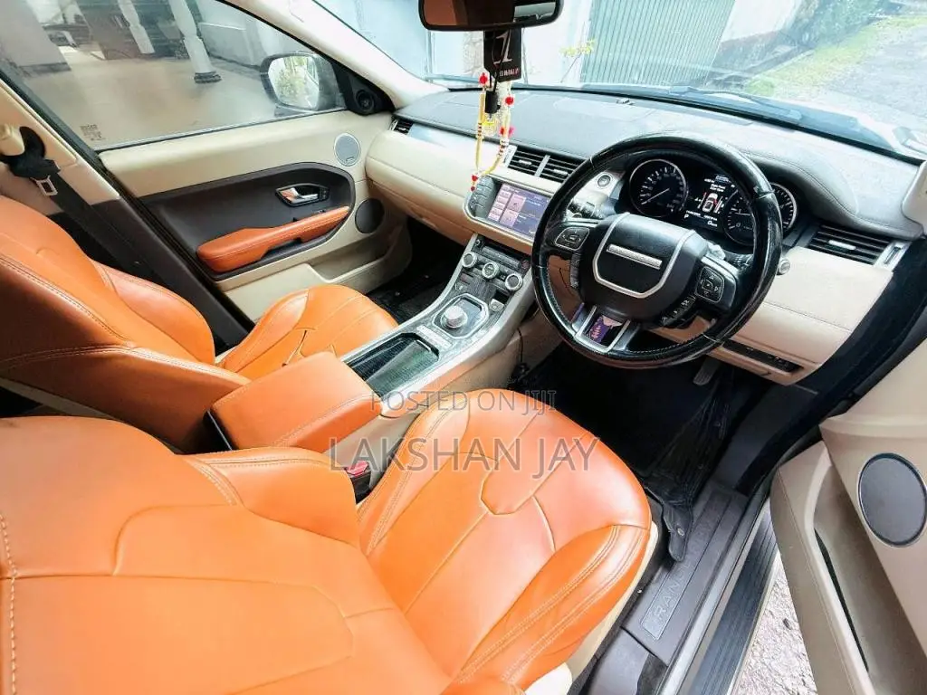 Land-Rover Evoque 2013 SUV (Used)