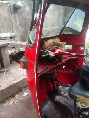 Bajaj 2 Stroke 2006 Three Wheel (Used)