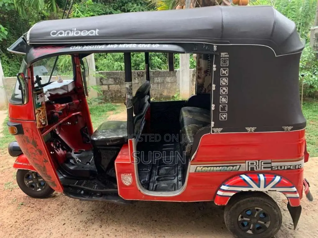 Bajaj RE 2 Stroke 2000 Three Wheel (Used)