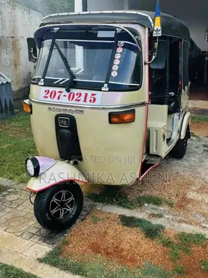 Bajaj 2 Stroke 2000 Three Wheel (Used)