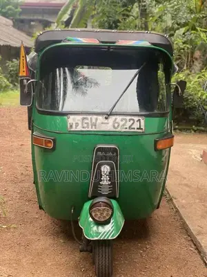 Bajaj Re 2002 Three Wheel (Used)