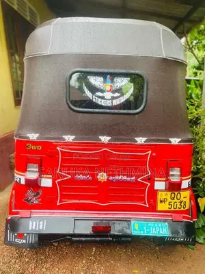 Bajaj RE 2008 Three Wheel (Used)
