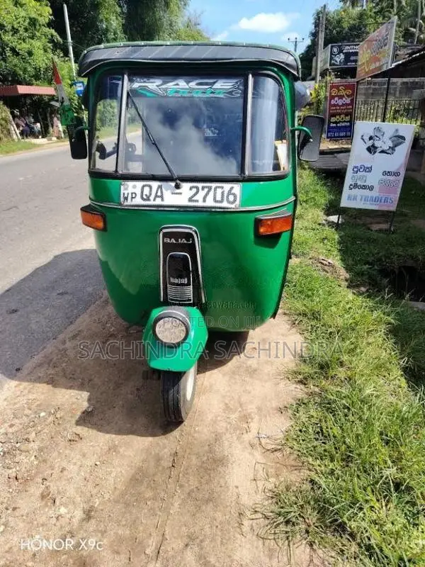 Bajaj RE 2005 Three Wheel (Used)