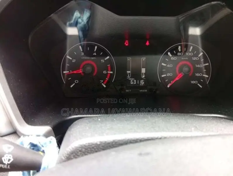 Mahindra Kuv 100 2021 SUV (Used)