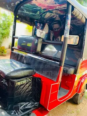 Bajaj RE 2008 Three Wheel (Used)