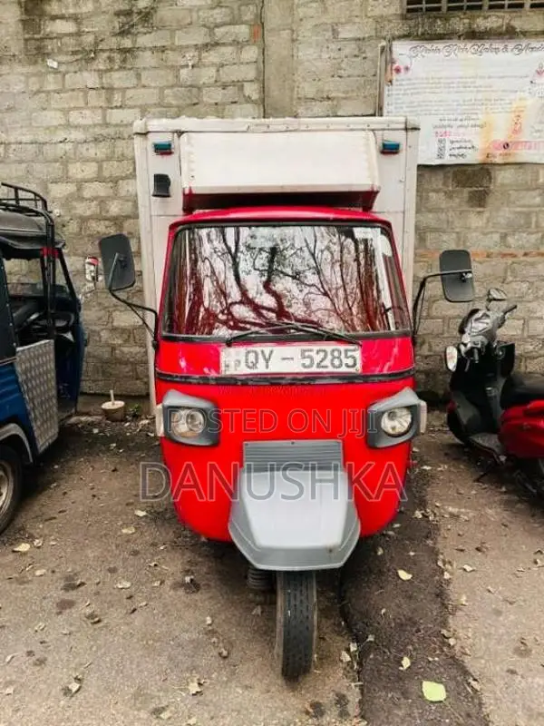 Piaggio Ape 2015 Three Wheel (Used)