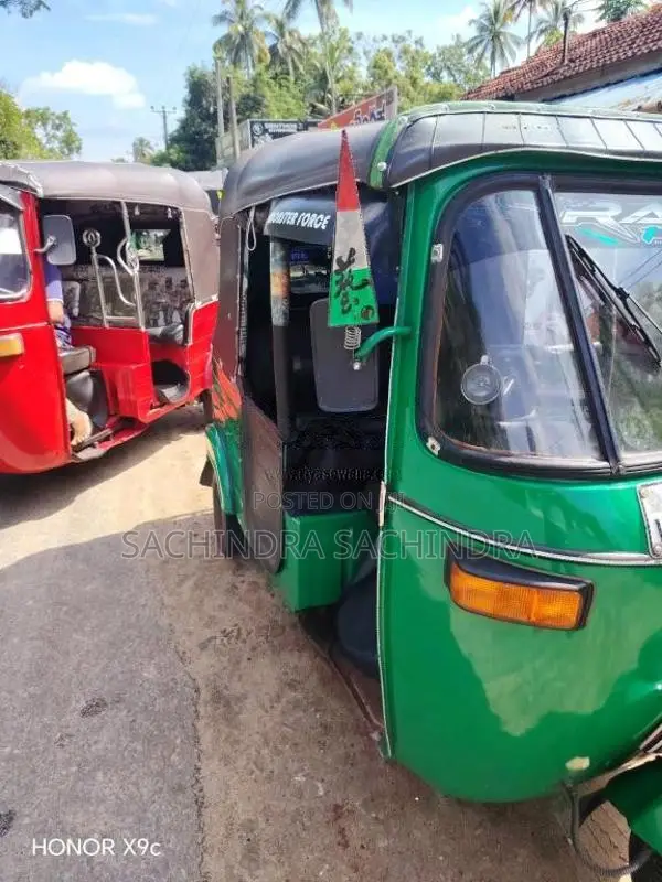 Bajaj RE 2005 Three Wheel (Used)