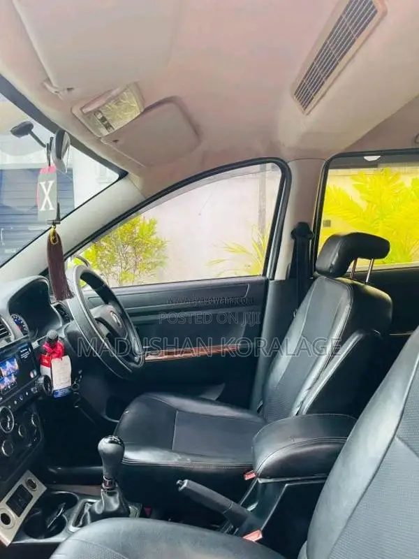 DFSK Glory 2019 SUV (Used)