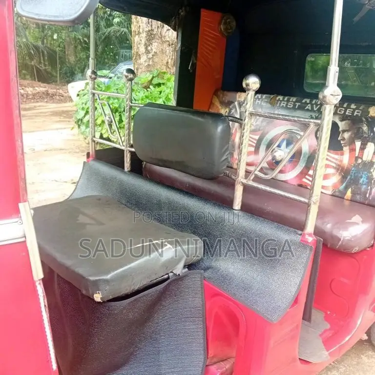 Bajaj RE 2010 Three Wheel (Used)