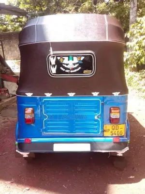 Bajaj 2 Stroke 2005 Three Wheel (Used)