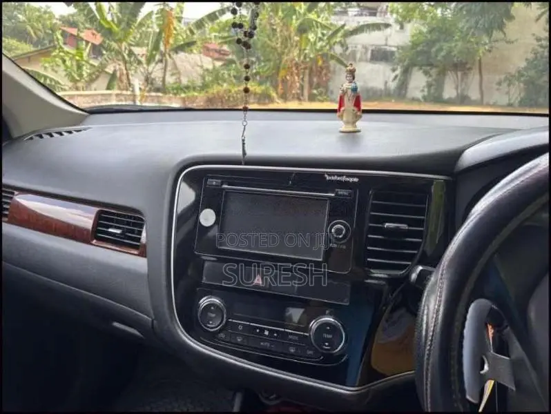 Mitsubishi Outlander 2015 SUV (Used)