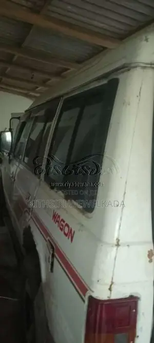 Mitsubishi Pajero Mk1 1989 SUV (Used)