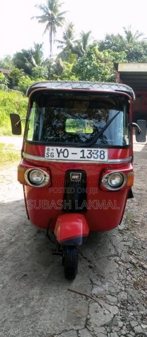 Bajaj RE 2011 Three Wheel (Used)