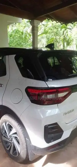 Toyota Raize 2025 SUV (Used)