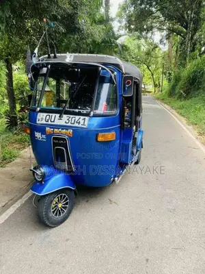 Bajaj RE 2009 Three Wheel (Used)