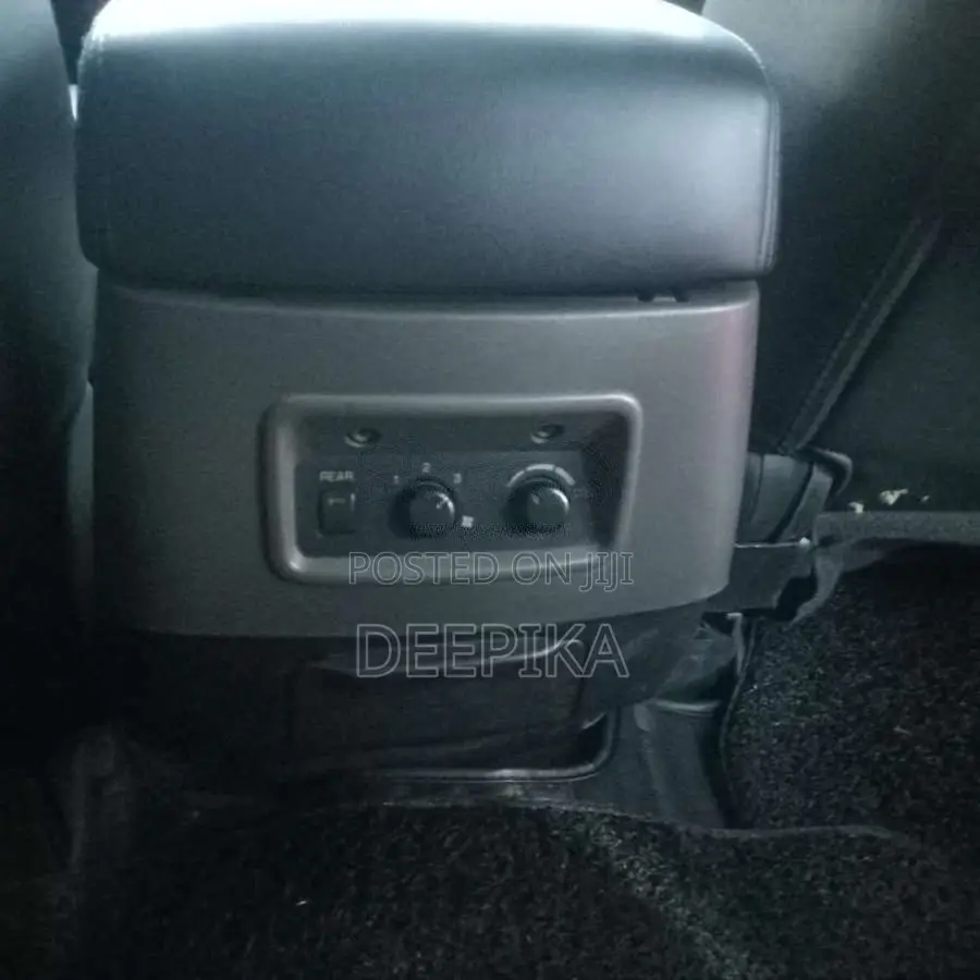 Mitsubishi Montero V6 2003 SUV (Used)