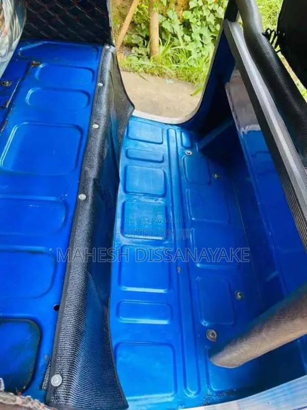 Bajaj RE 2009 Three Wheel (Used)