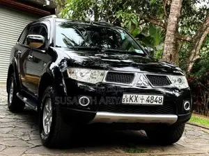Mitsubishi Montero Sport 2012 SUV (Used)