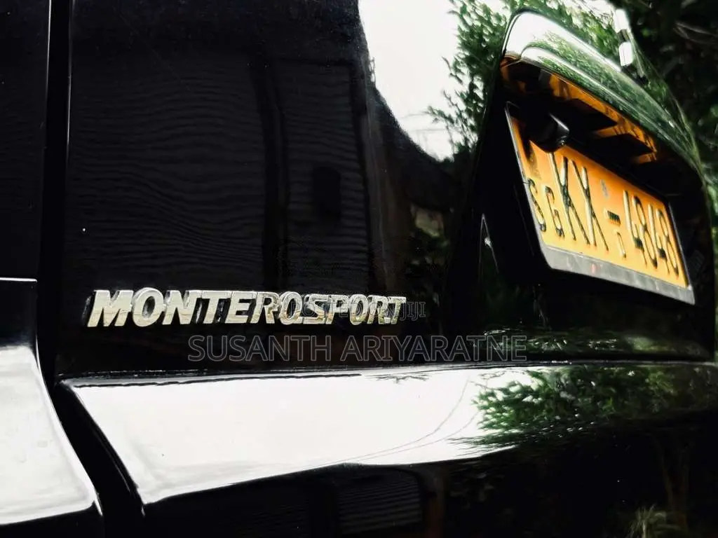 Mitsubishi Montero Sport 2012 SUV (Used)