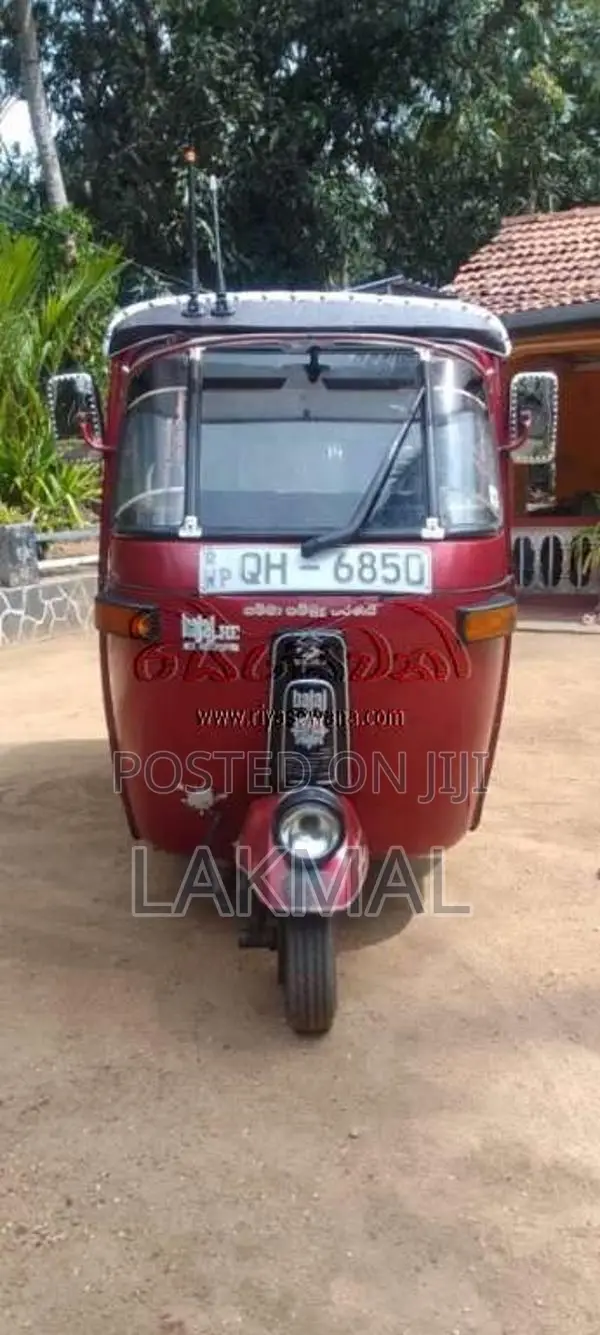 Bajaj RE 2 Stroke 2006 Three Wheel (Used)