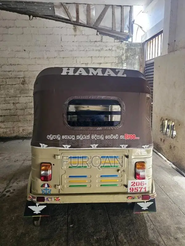 Bajaj RE 2000 Three Wheel (Used)