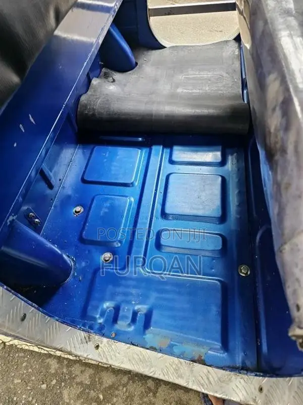 Bajaj RE 2016 Three Wheel (Used)
