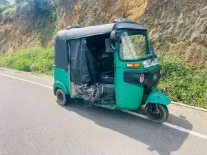 Bajaj RE 2016 Three Wheel (Used)
