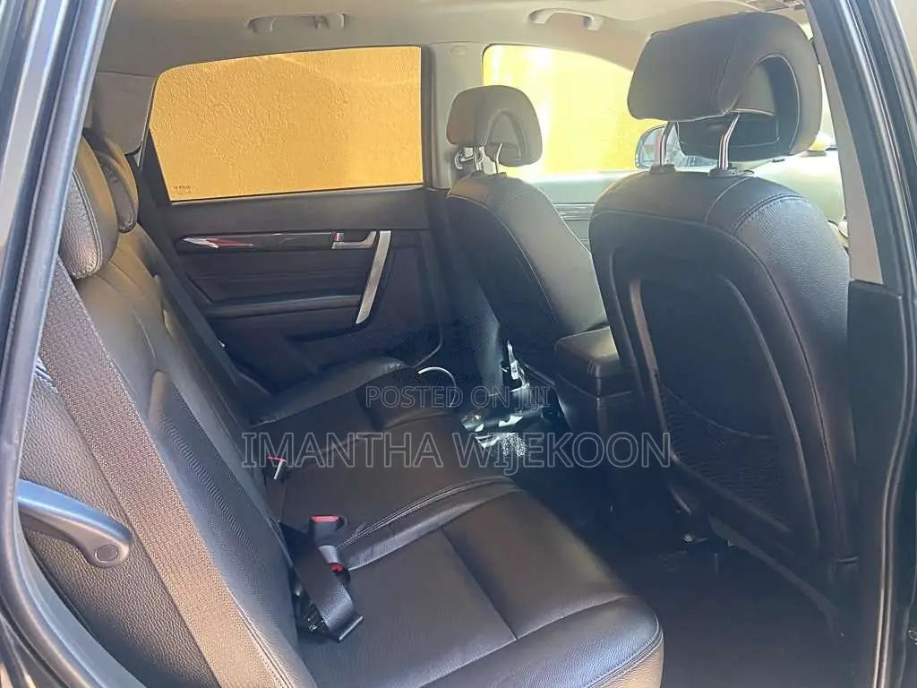 Chevrolet Captiva LTZ 2014 SUV (Used)