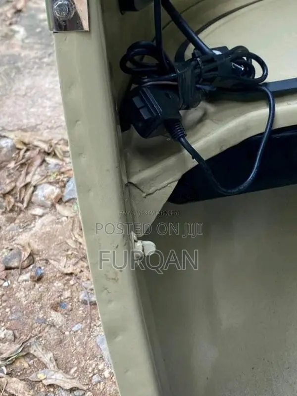 Bajaj RE 2000 Three Wheel (Used)