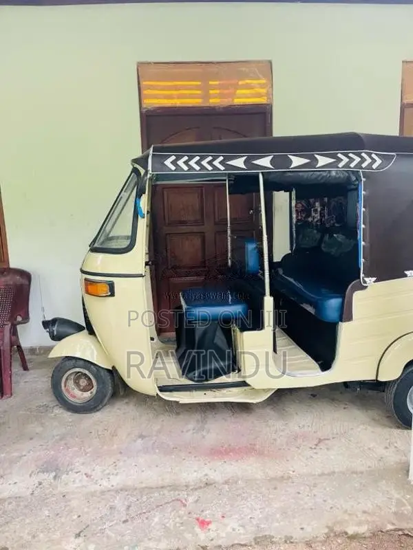 Bajaj 2 Stroke 2003 Three Wheel (Used)