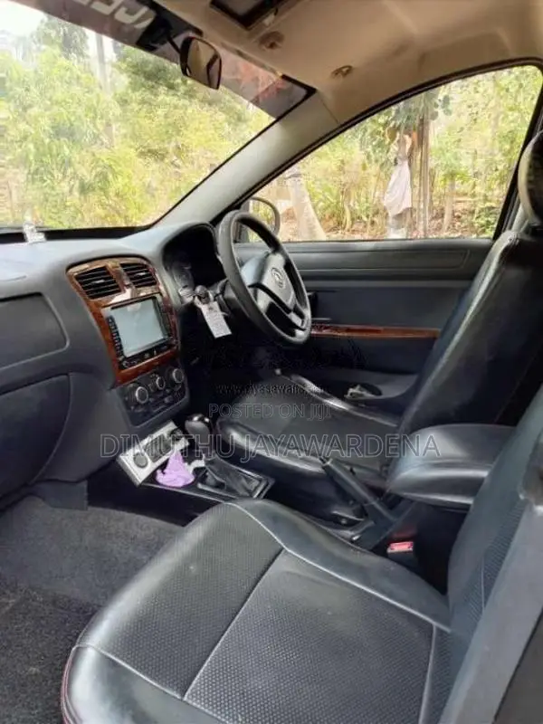 DFSK Glory 2016 SUV (Used)