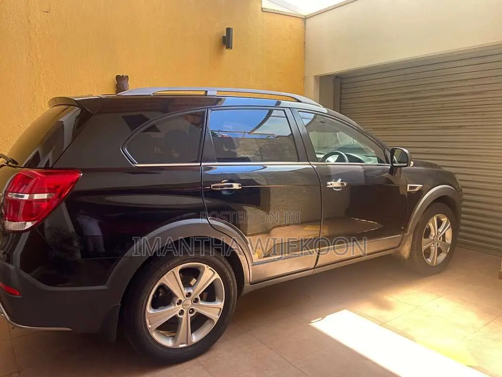 Chevrolet Captiva LTZ 2014 SUV (Used)