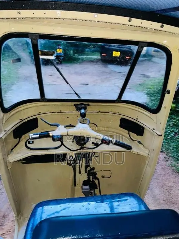 Bajaj 2 Stroke 2003 Three Wheel (Used)