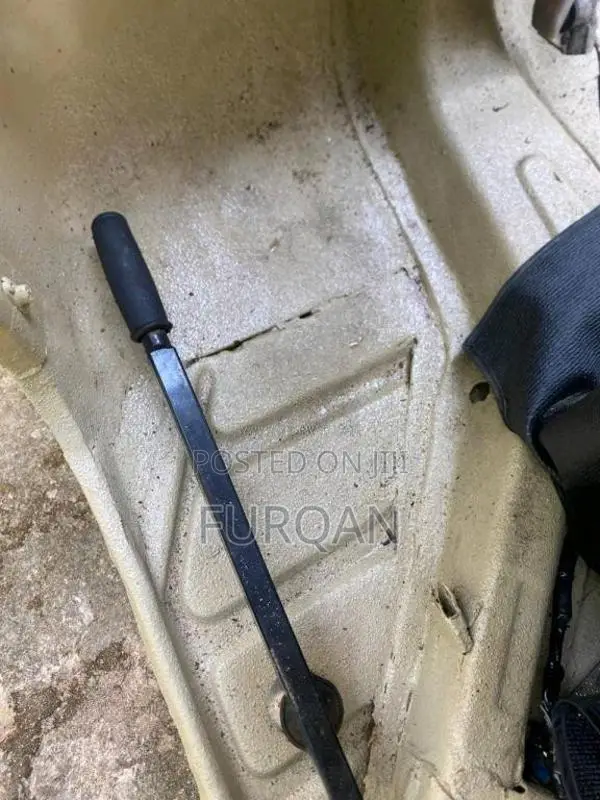 Bajaj RE 2000 Three Wheel (Used)