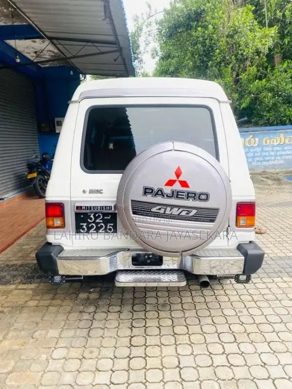 Mitsubishi Pajero 1985 SUV (Used)