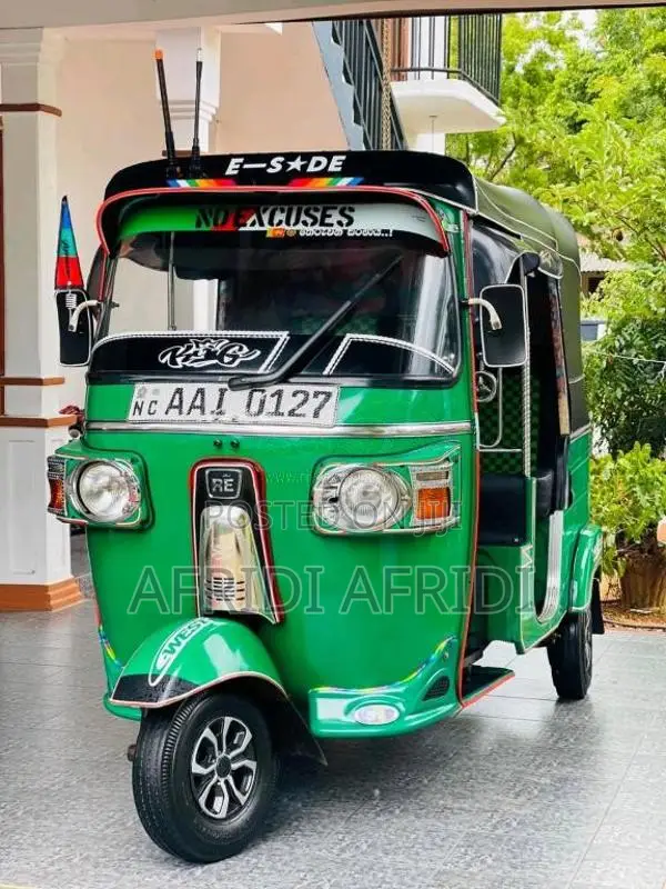 Bajaj RE 2013 Three Wheel (Used)