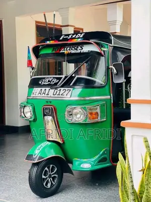 Bajaj RE 2013 Three Wheel (Used)
