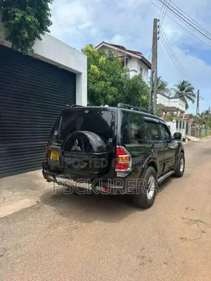 Mitsubishi V75 2000 SUV (Used)