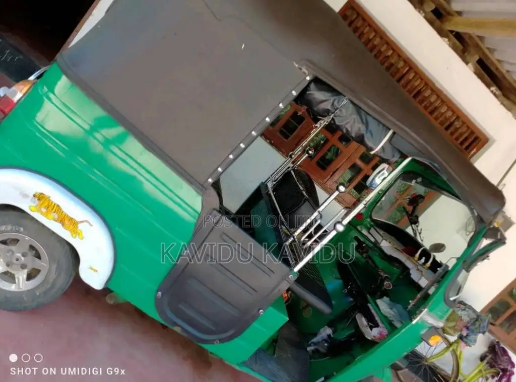 Bajaj RE 2003 Three Wheel (Used)