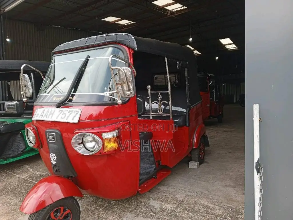 Bajaj Re 205 2013 Three Wheel (Used)