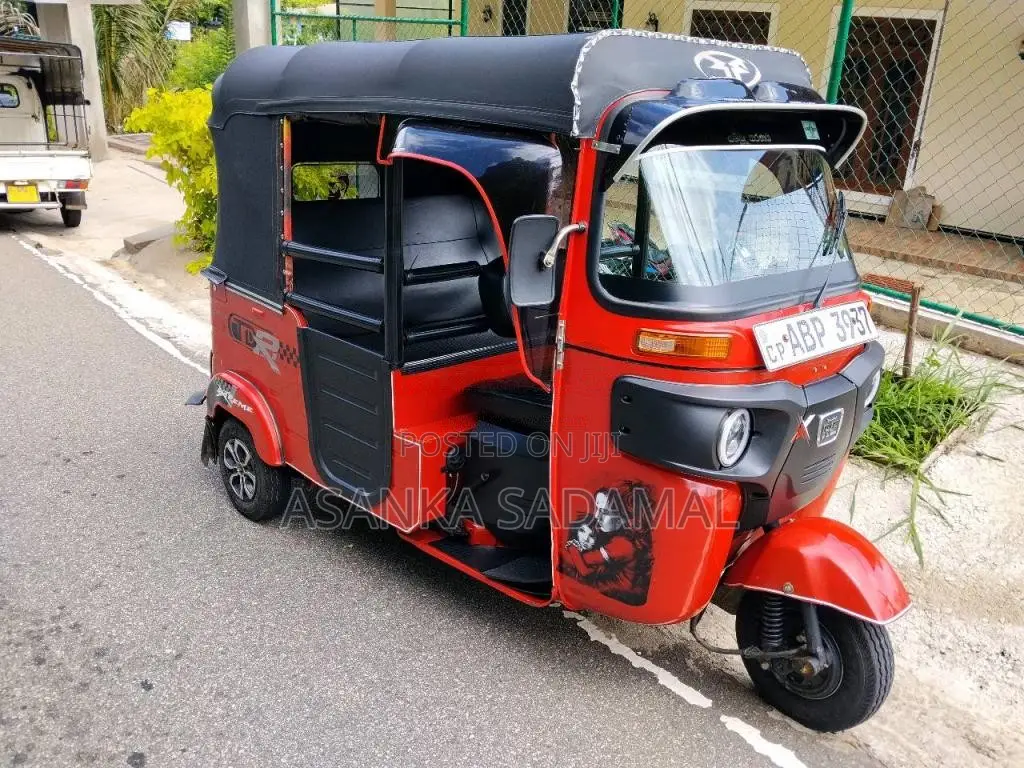 Bajaj RE 2017 Three Wheel (Used)