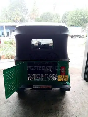 Bajaj Re 2015 Three Wheel (Used)