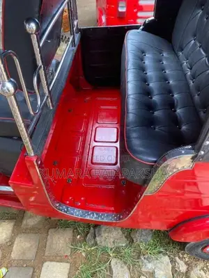 Bajaj RE 2015 Three Wheel (Used)
