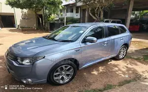 Mitsubishi Outlander 2013 SUV (Used)