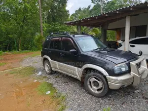 Suzuki Vitara 2000 SUV (Used)