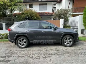 Toyota RAV4 2020 SUV (Used)