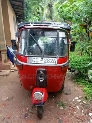 Bajaj 2 Stroke 2005 Three Wheel (Used)