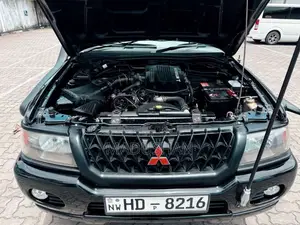 Mitsubishi Montero Sport Modified 2003 SUV (Used)